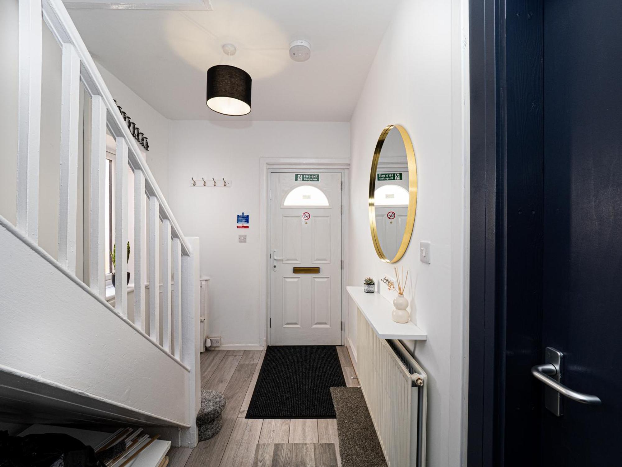 3Br Haven Retreat In Wallasey With Free Street Parking Exterior photo